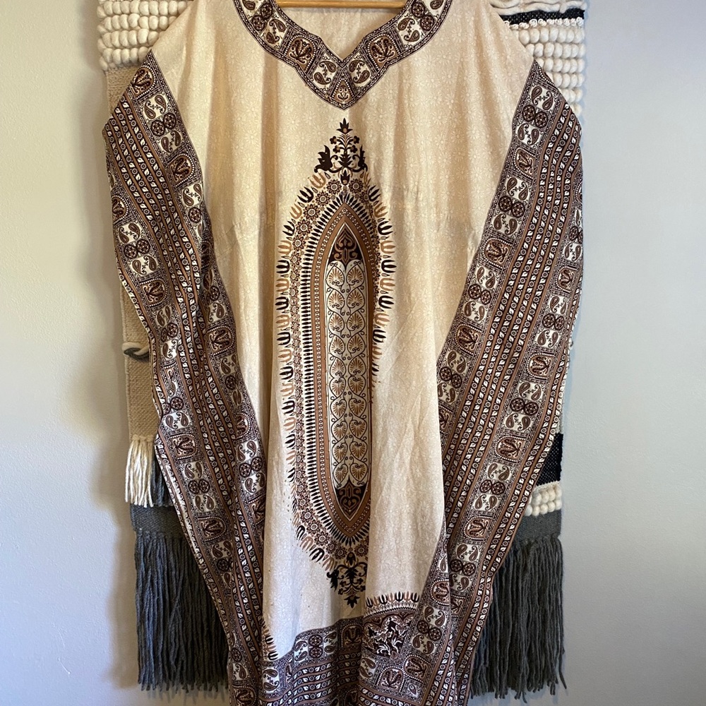 NF Free Size Rhinestone Kaftan - Picture 4 of 8